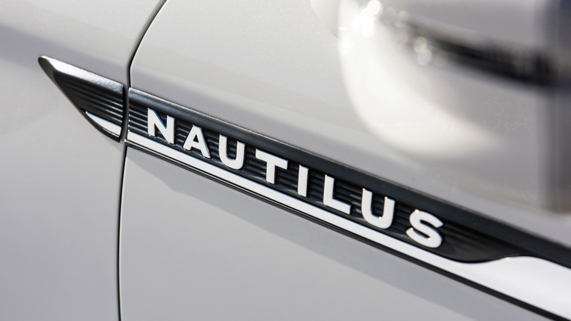 Illustration for article titled The Lincoln MKX Is Now The 2019 Lincoln Nautilus And That Will Definitely Make It Relevant